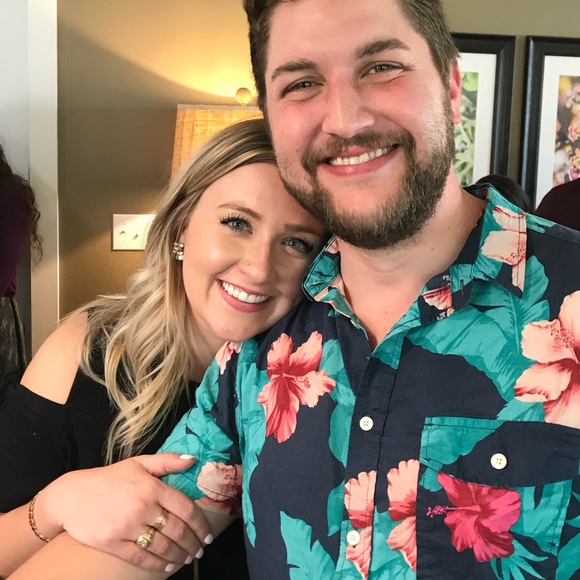 Meet your Posher, Torey - Picture 3 of 5